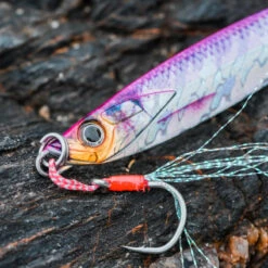 CUILLER BIASTOS 80gr ROSE HARENG Pêche Au Leurre En Mer -Pêche Matériel Magasin cuiller biastos 80gr rose hareng peche au leurre en mer 2